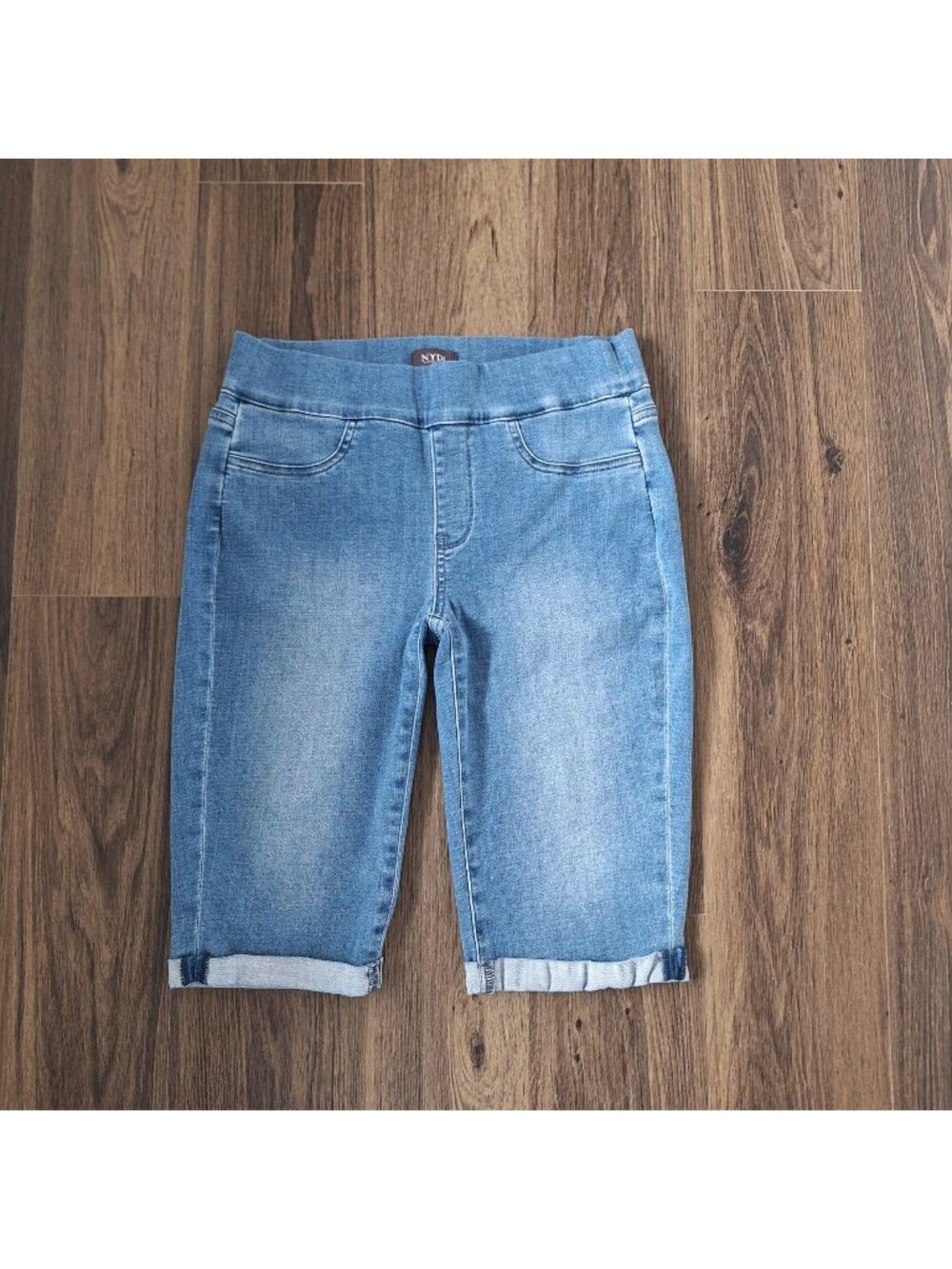 💙 NYDJ Pull On Stretch Denim Jeans Shorts Size 29'/30' Casual Comfy Lounge
